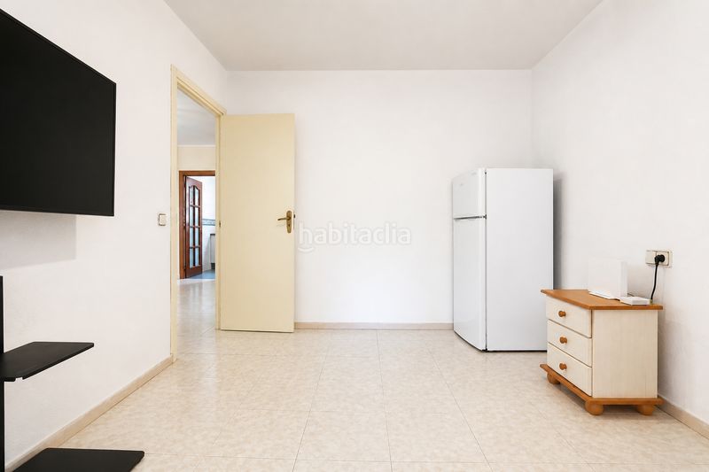 Foto f11843e4-a353-42b6-96f3-4bd70e964706. Casa a t-320 11 a Riudecanyes