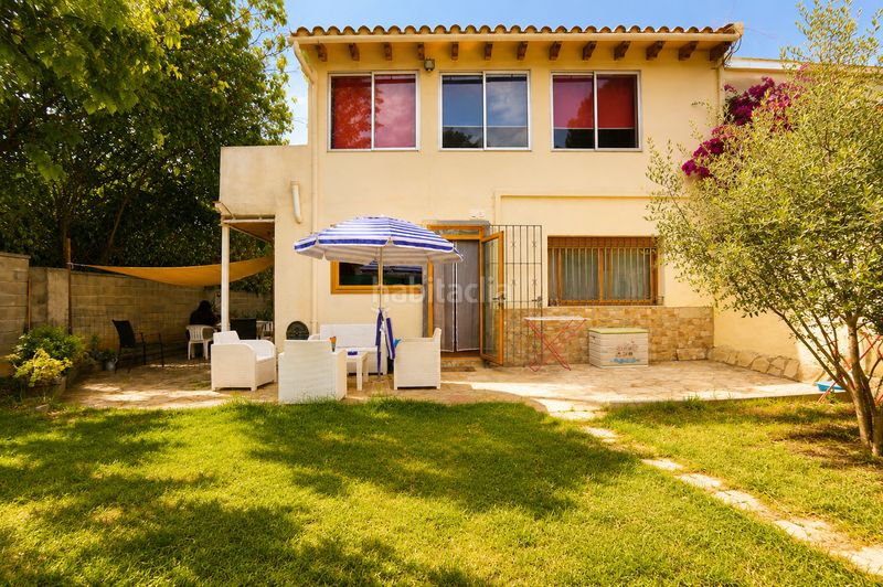 Foto fc4ffaf5-ca1e-4039-bfd9-ae719420d3ed. Casa a pla de maset - cap de Salou Salou
