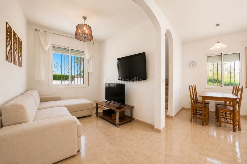 Foto 48749a04-98e3-4456-90a8-3f9f4dee4ce8. Casa amb aparcament piscina a El Casalot Mont-roig del Camp