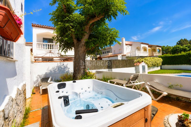 Foto 54270e39-f22b-4fe8-babf-66041667feb8. Casa amb aparcament piscina a El Casalot Mont-roig del Camp