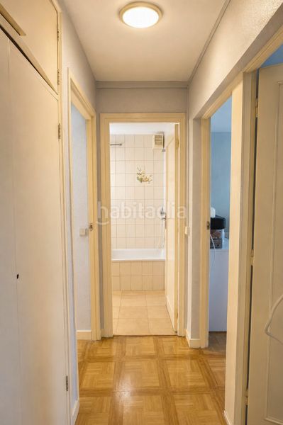 Foto 31ce143e-bdd0-4e10-b295-95d962f209ba. Flat in Els Merinals Sabadell