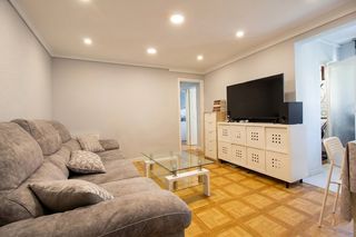 Pis  Polígon merinals. Piso de 3 habitaciones en sabadell