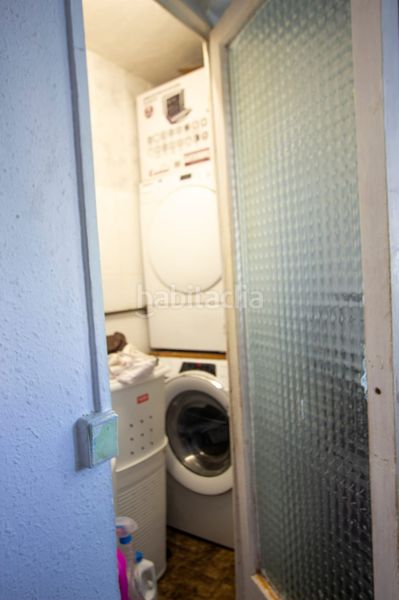 Foto e6237b4f-641f-4166-b7a0-37e8daaaa42c. Flat in Els Merinals Sabadell