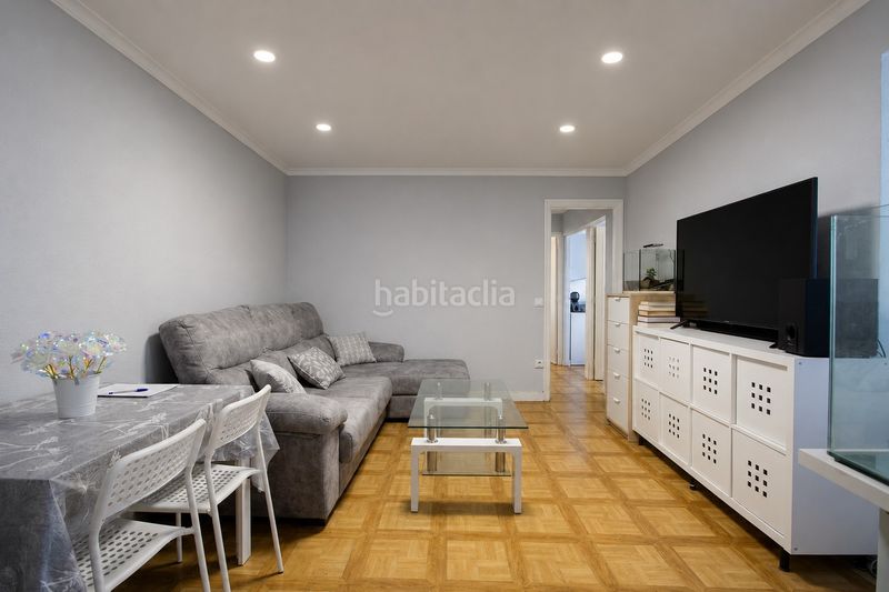 Foto f5554649-8221-4f1a-bcdf-fc1d76819937. Flat in Els Merinals Sabadell
