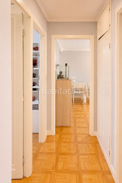 Foto fa63dc88-24f6-4307-ab6c-8bc0a5b7f275. Flat in Els Merinals Sabadell