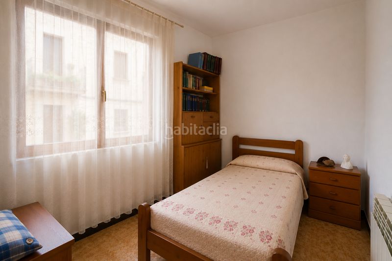 Foto ae017178-7472-49cd-834e-205d8c0c2e5b. Casa adossada amb aparcament a Bràfim