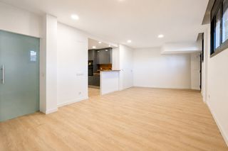 Pis  Ronda ibèrica. Piso reformado a estrenar con patio en vilanova i la geltrú
