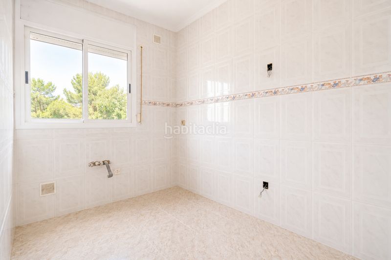 Foto 62aa184c-84b9-4143-bc10-f7722f513315. Casa adossada amb aparcament a Vila-seca poble Vila-seca