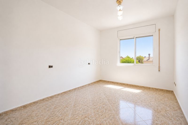 Foto 6abcfe2c-308c-48e2-8403-ffff0e00aa51. Casa adossada amb aparcament a Vila-seca poble Vila-seca