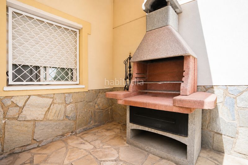 Foto f0707e29-5f93-4aed-8669-54cb4f706230. Casa adossada amb aparcament a Vila-seca poble Vila-seca