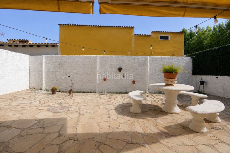 Foto f3ee27a3-0547-40d8-9a10-56dc0c8aaaf1. Casa adossada amb aparcament a Vila-seca poble Vila-seca