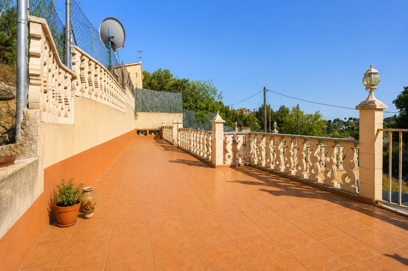 Foto 76890987-dd70-4d9b-a53e-a139b26439a2. Chalet casa independiente con parcela de 778 m² en Cunit