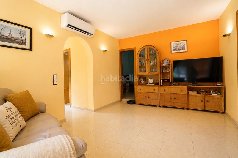 Foto 7d7cea06-e9f5-4a1e-a51e-892197c5dd3c. Chalet casa independiente con parcela de 778 m² en Cunit