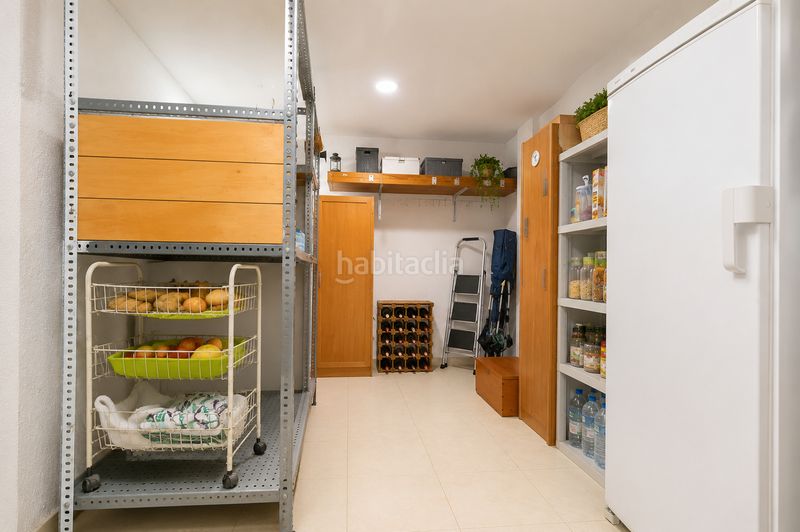 Foto e2d4c563-b526-4d85-94f0-5405f365c957. Chalet casa independiente con parcela de 778 m² en Cunit