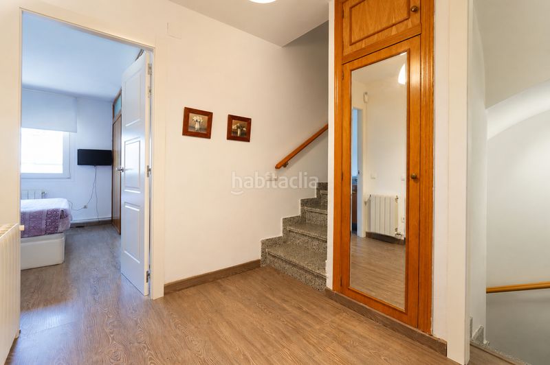 Foto b0fff63c-ec68-4560-9bb0-d3fac5768c5b. Casa adossada amb calefacció aparcament piscina a Reus