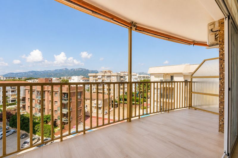 Foto 5a59a84b-ee18-4e1d-a9c8-a263088a498e. Apartment in passeig maritim 116 in Passeig Marítim Miami Platja