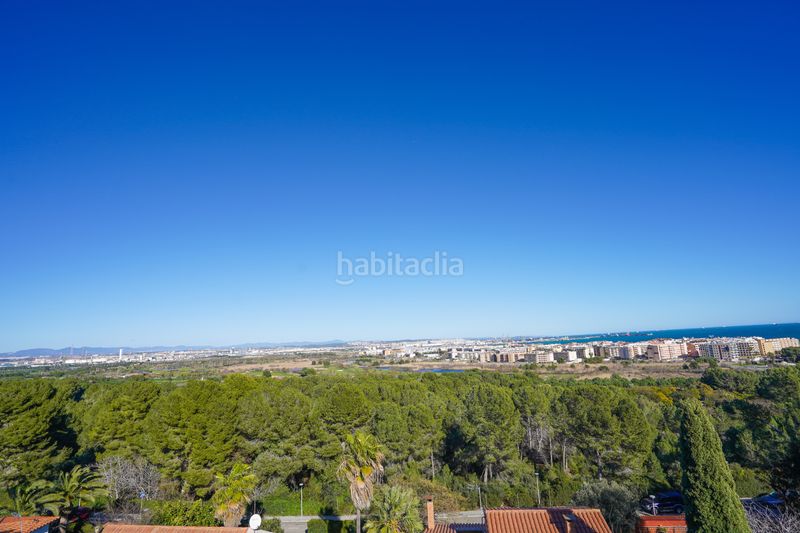 Foto 4875a700-6764-421d-8207-abce434feef7. Chalet  independiente en pla de maset - cap de Salou Salou