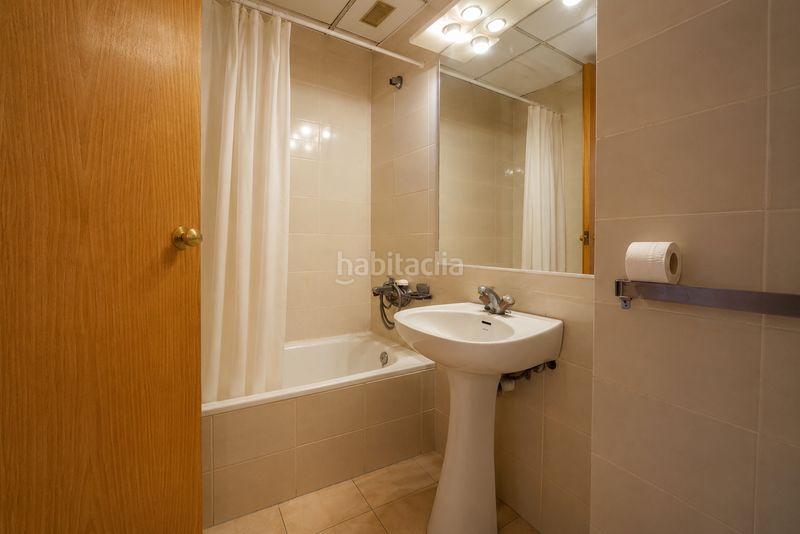 Foto 5612f312-8900-4319-864a-60f8c5e2ab4e. Pis amb piscina a Mar i Camp - Platja dels Capellans Salou