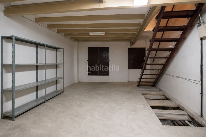 Foto b22ffd7b-ed25-485e-9d9d-ef02c8660a5b. Casa adossada a Centre Reus