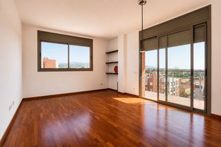 Dachwohnung  Carrer de tivissa. Ático dúplex con solárium privado en reus