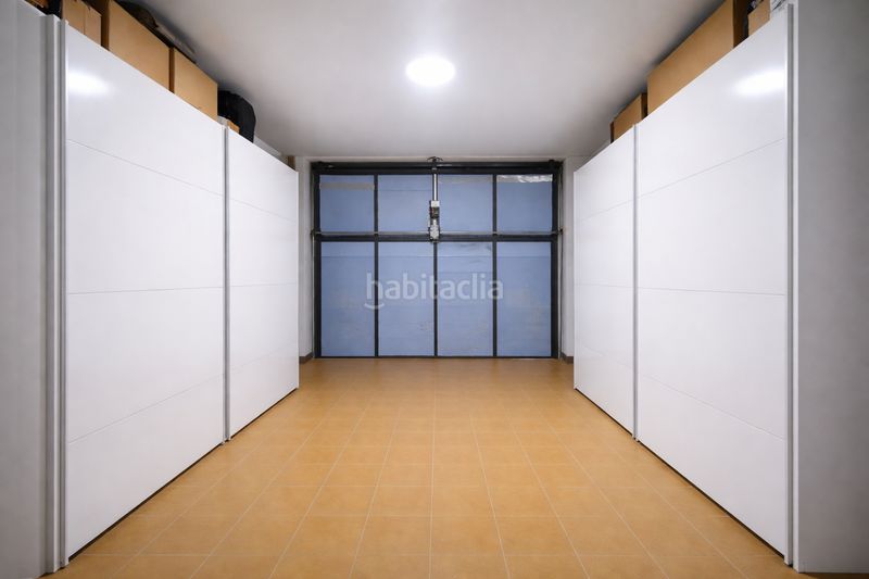 Foto e5abe895-aaca-400d-b335-4375d7df35d5. Casa adossada amb calefacció aparcament a Mestral Reus