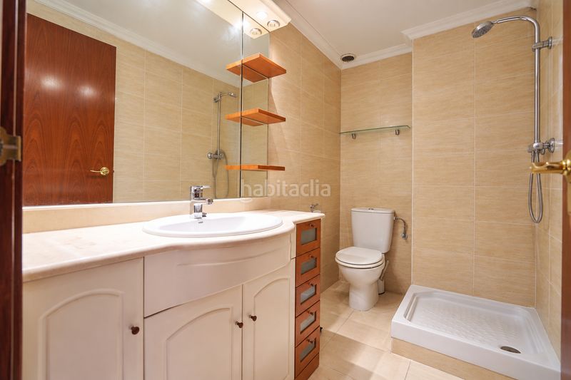 Foto 2dffec64-717b-448a-b730-821ea4d4f5dd. Duplex avec parking piscine dans Llevant Reus