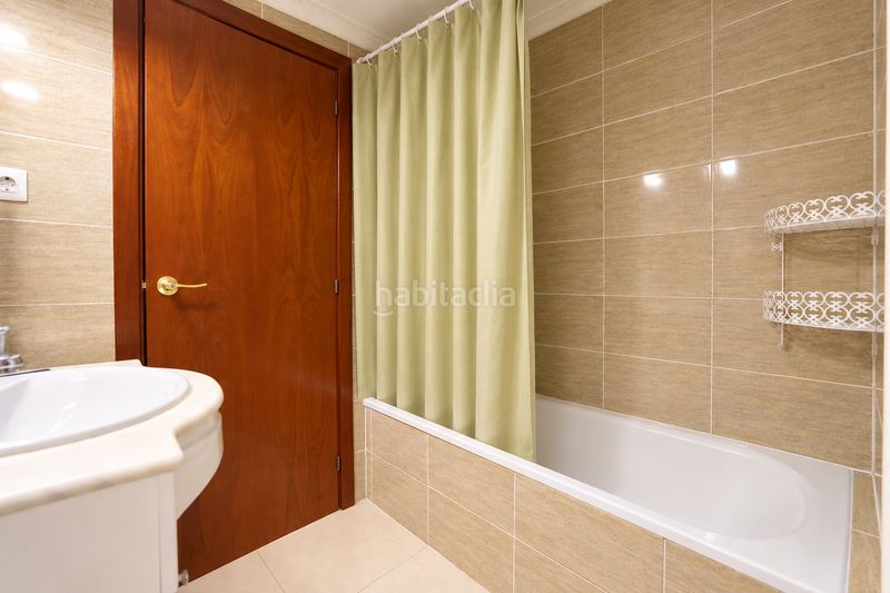 Foto 740997b0-e046-400a-9434-3dc6185a7959. Duplex avec parking piscine dans Llevant Reus