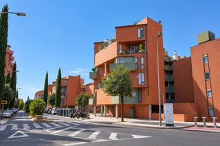 Etagenwohnung  Avinguda de barcelona. Piso reformado de 4 habitaciones con balcón y ascensor en el bar