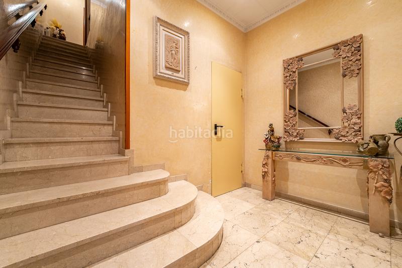 Foto dc6a4de3-3a63-47a0-bd6f-fdeb6500132a. Casa adossada amb xemeneia calefacció aparcament a Reus