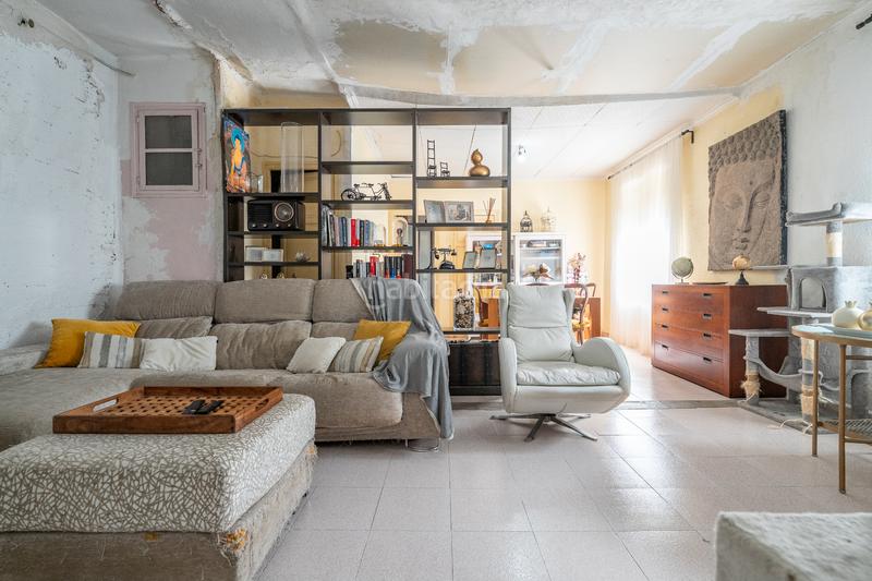 Foto 489a8cc6-0fd2-4c3c-ad1a-f940aeeb01c0. Édifice dans Centre Reus