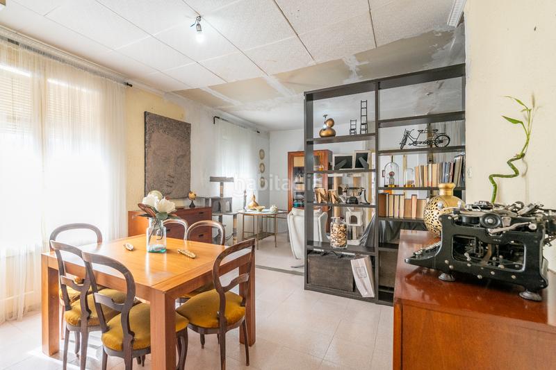 Foto e2333914-a672-4940-960c-6017c7af196c. Édifice dans Centre Reus