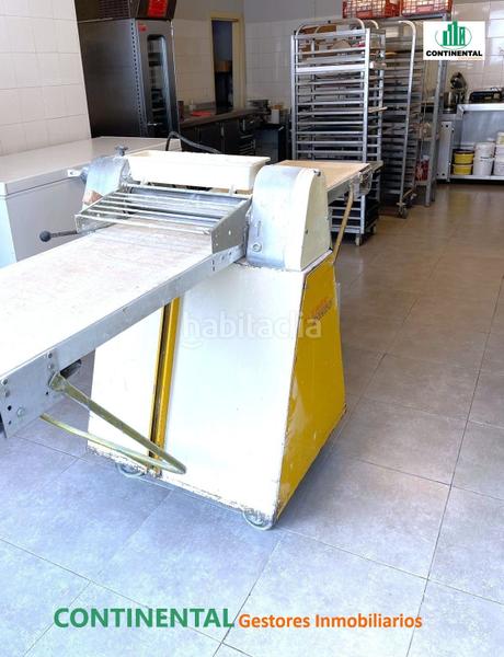 Foto cd48bee0-2a4f-408f-b54d-0407b35f8801. Traspaso local comercial en Villalba Estación Collado Villalba