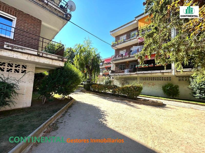 Foto fb52fcfb-b384-4b95-9336-67ac8833ac9c. Dúplex amb aparcament piscina a Los Negrales Collado Villalba