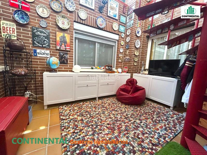 Foto be2066da-750d-48ee-875d-bd4b1bda6b9e. Casa a schiera con riscaldamento parcheggio piscina in Galapagar