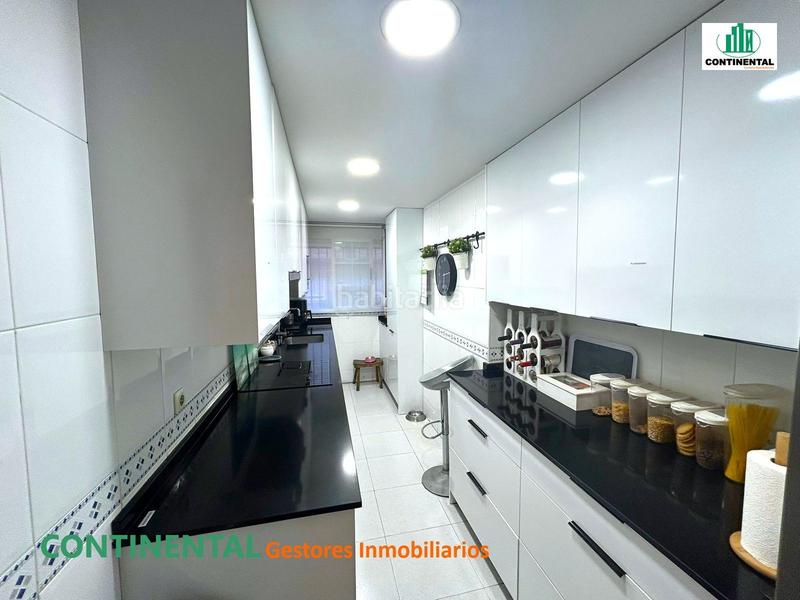 Foto 062b05ea-e285-4f10-9ae6-7519522e87f6. Piso en Casa Amarilla Galapagar