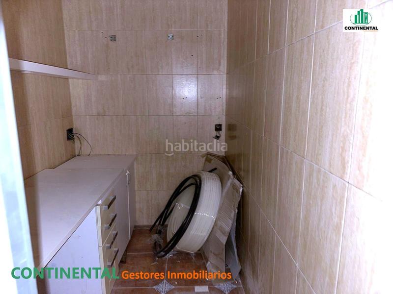 Foto fd0c4452-c6f2-4c76-a4c1-16ebc84dcb70. Geschäftsraum in Parque de la Coruña-Las Suertes Collado Villalba