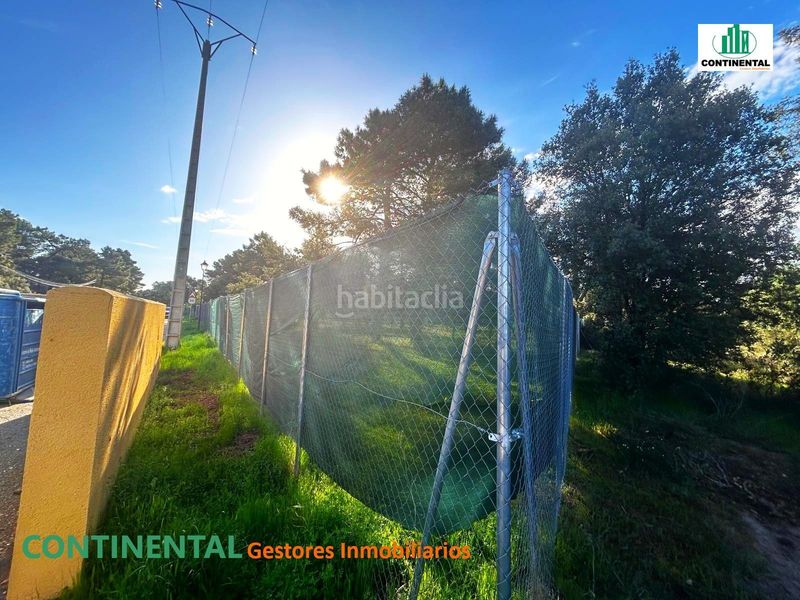 Foto ab3a742f-77db-4ca0-8342-a4c8463766c0. Terreno residencial en Marugán
