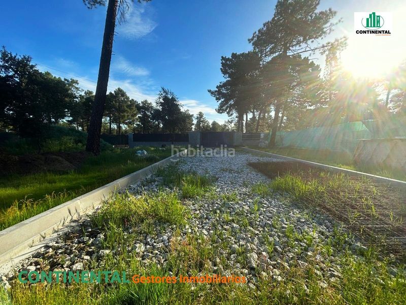 Foto be5fdf25-b244-48f2-9a60-3c6ce78c22e1. Terreno residencial en Marugán