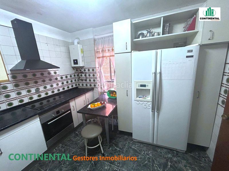 Foto b15a21f1-778a-47e6-8e7d-a44a7c378cb4. Rent flat with heating parking pool in El Guijo-Colonia España Galapagar