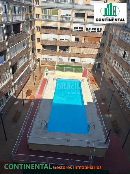 Foto d9f2fdde-802f-4c2b-b43d-4920cda23239. Pis amb calefacció piscina a Villalba Estación Collado Villalba