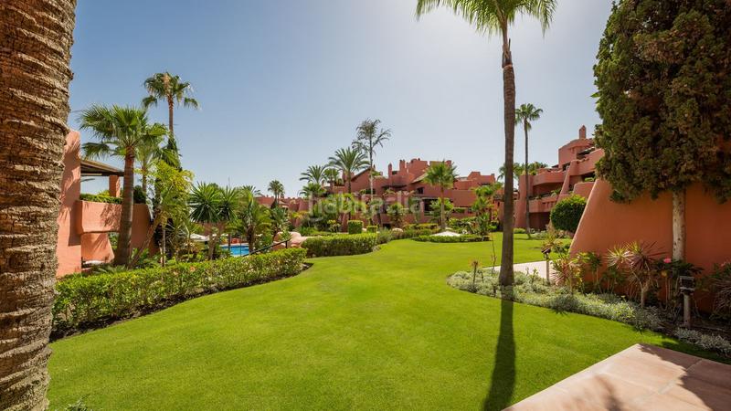 Foto 7eb1886f-e06f-44bd-8515-68e649cc7a31. Planta baja en Guadalmansa Estepona