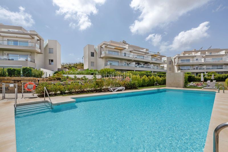 Foto 3ee87484-4132-4f30-8fce-d589a8156e50. Apartament amb aparcament piscina a La Cala Golf - Lagar Martell Mijas