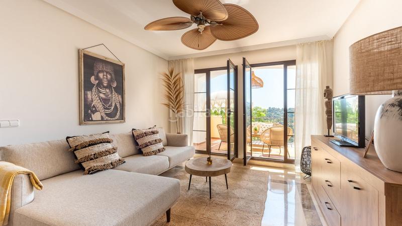 Foto 406d0b19-b2e2-4a45-a392-2d2cbfd8d5a1. Apartment with parking pool in los arqueros - puerto del almendro Benahavís