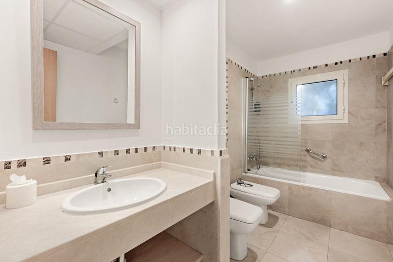 Foto 8a6b9b79-5b04-4100-a545-ead72995f13f. Apartamento en Chullera Manilva