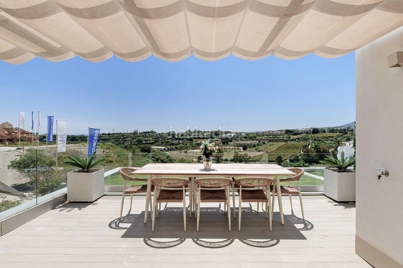 Foto 27f46a91-905a-4328-b0ea-a74255dccf06. Semi detached house with parking pool in Cancelada Estepona