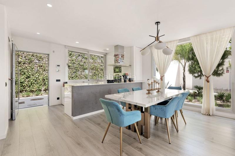 Foto 621b9f9a-26b7-43c3-8b3e-bdee6873b525. Semi detached house with parking pool in Cancelada Estepona