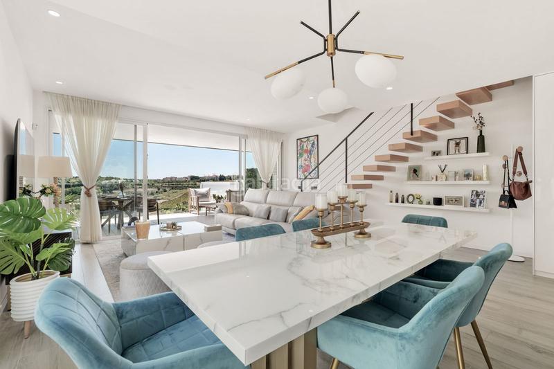 Foto 75baee3b-956b-4130-b364-29df4c57803f. Semi detached house with parking pool in Cancelada Estepona