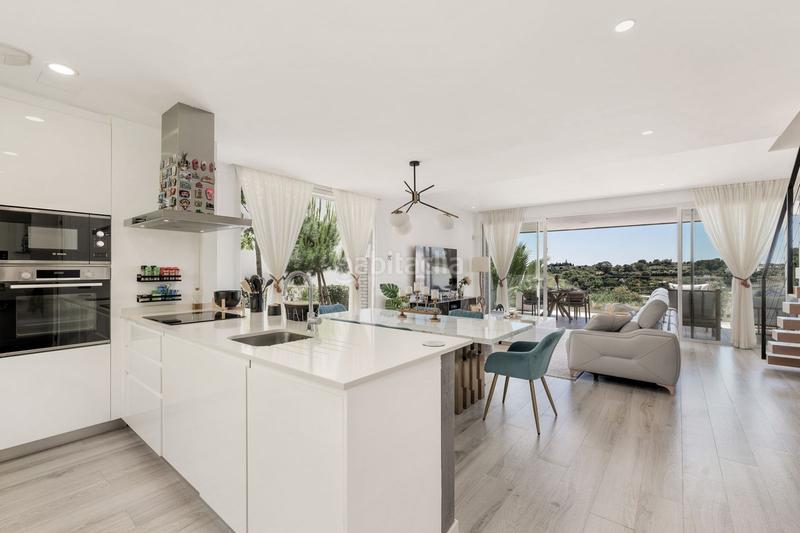 Foto e744680f-e8ec-448f-8a46-7054be83a6ad. Semi detached house with parking pool in Cancelada Estepona