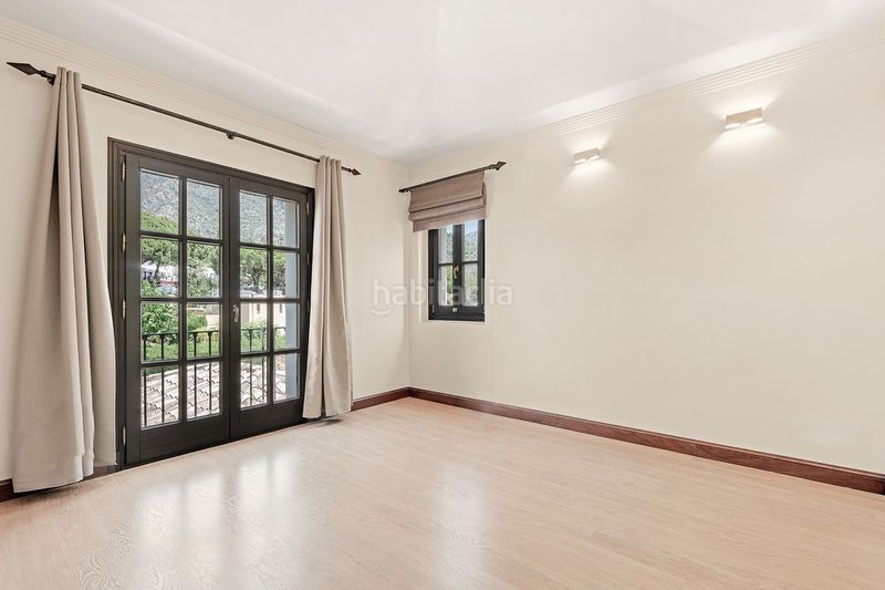 Foto 0ce6e78b-1530-45e7-a376-6ca1b4f0a648. Chalet en Sierra Blanca Marbella