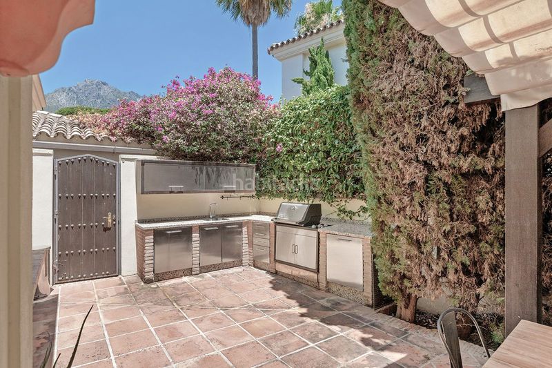 Foto a9591382-05d6-4b39-9c1e-5d022b193300. Chalet en Sierra Blanca Marbella